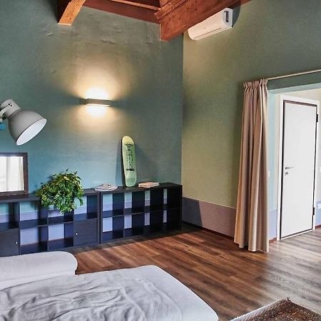 Appartamento Casa Asja: Cromatismo In Centro Storico Cesena Esterno foto