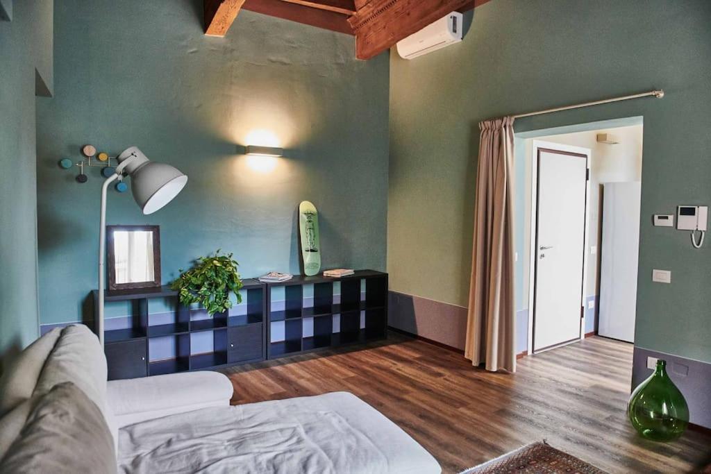Appartamento Casa Asja: Cromatismo In Centro Storico Cesena Esterno foto
