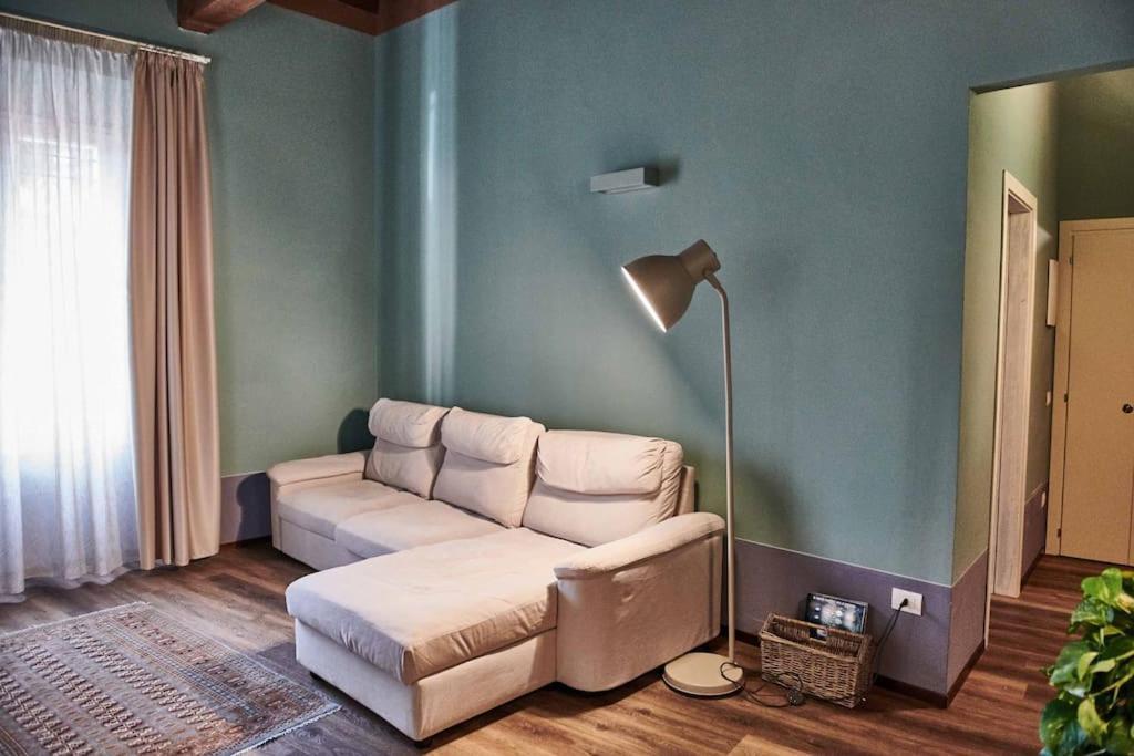Appartamento Casa Asja: Cromatismo In Centro Storico Cesena Esterno foto