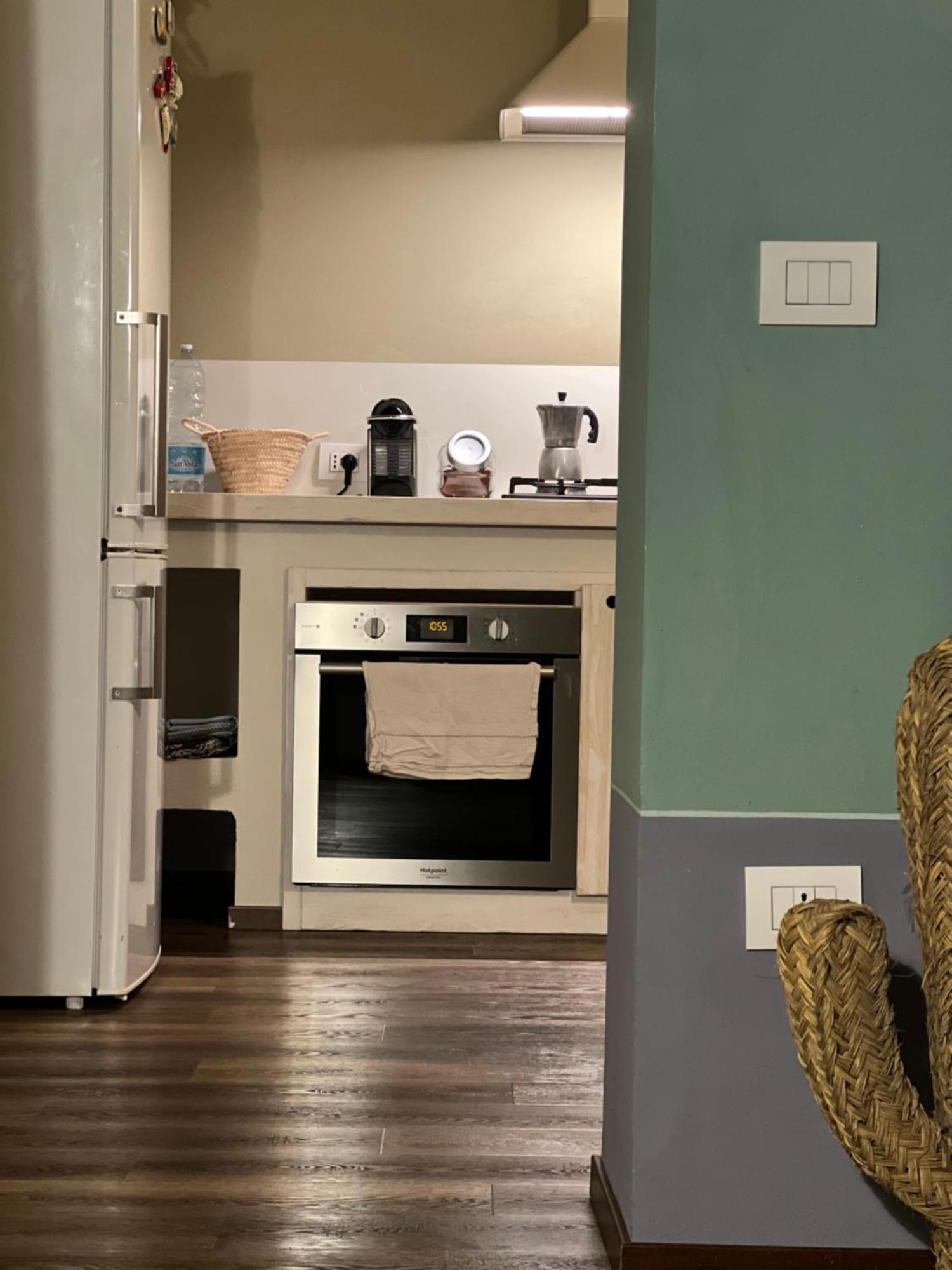 Appartamento Casa Asja: Cromatismo In Centro Storico Cesena Esterno foto